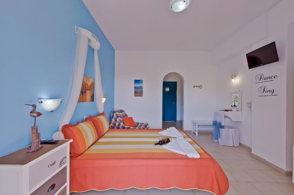 Aelia Studios Koukounaries Room photo